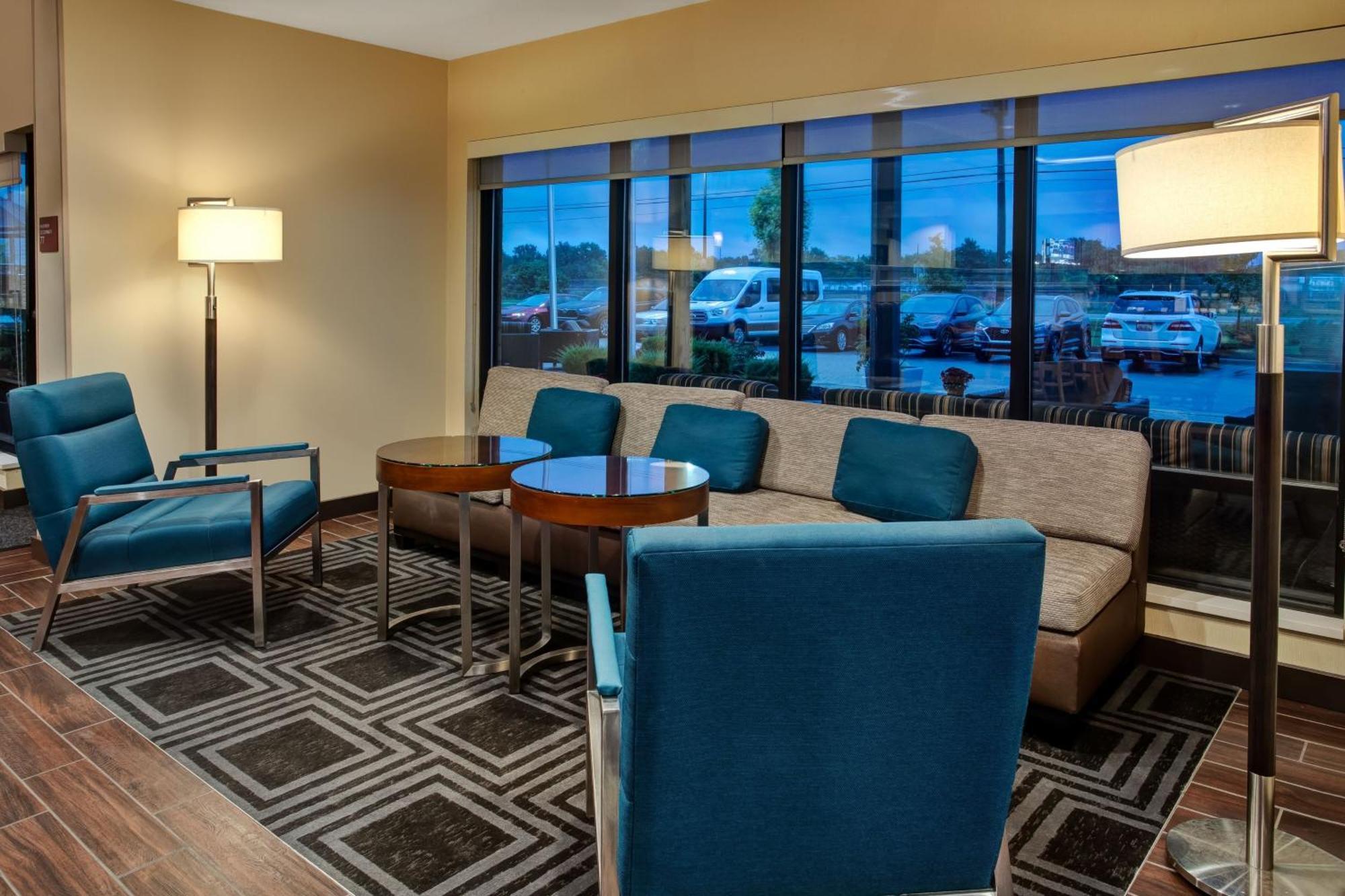 Towneplace Suites By Marriott Detroit Belleville Exteriér fotografie