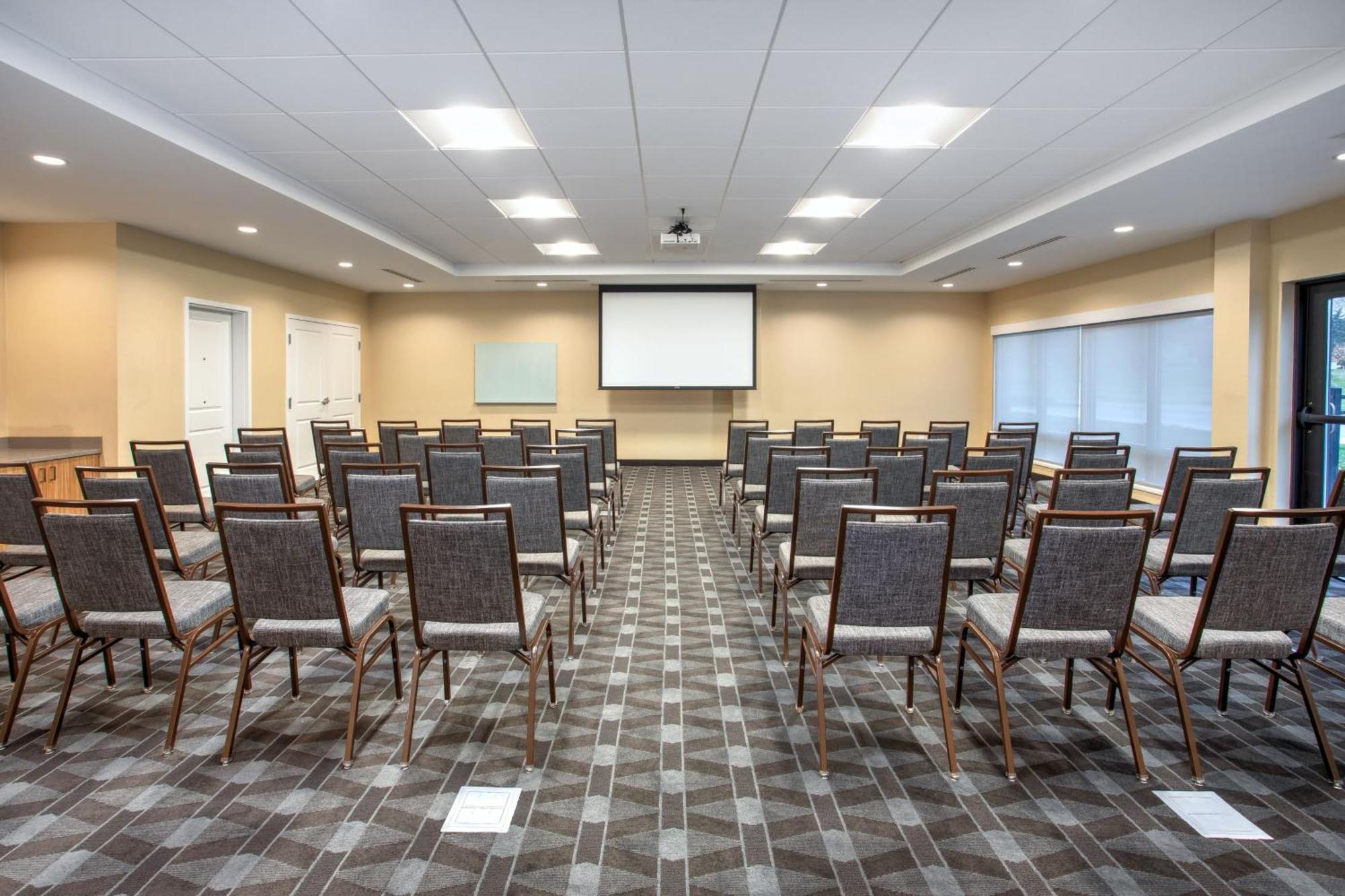 Towneplace Suites By Marriott Detroit Belleville Exteriér fotografie