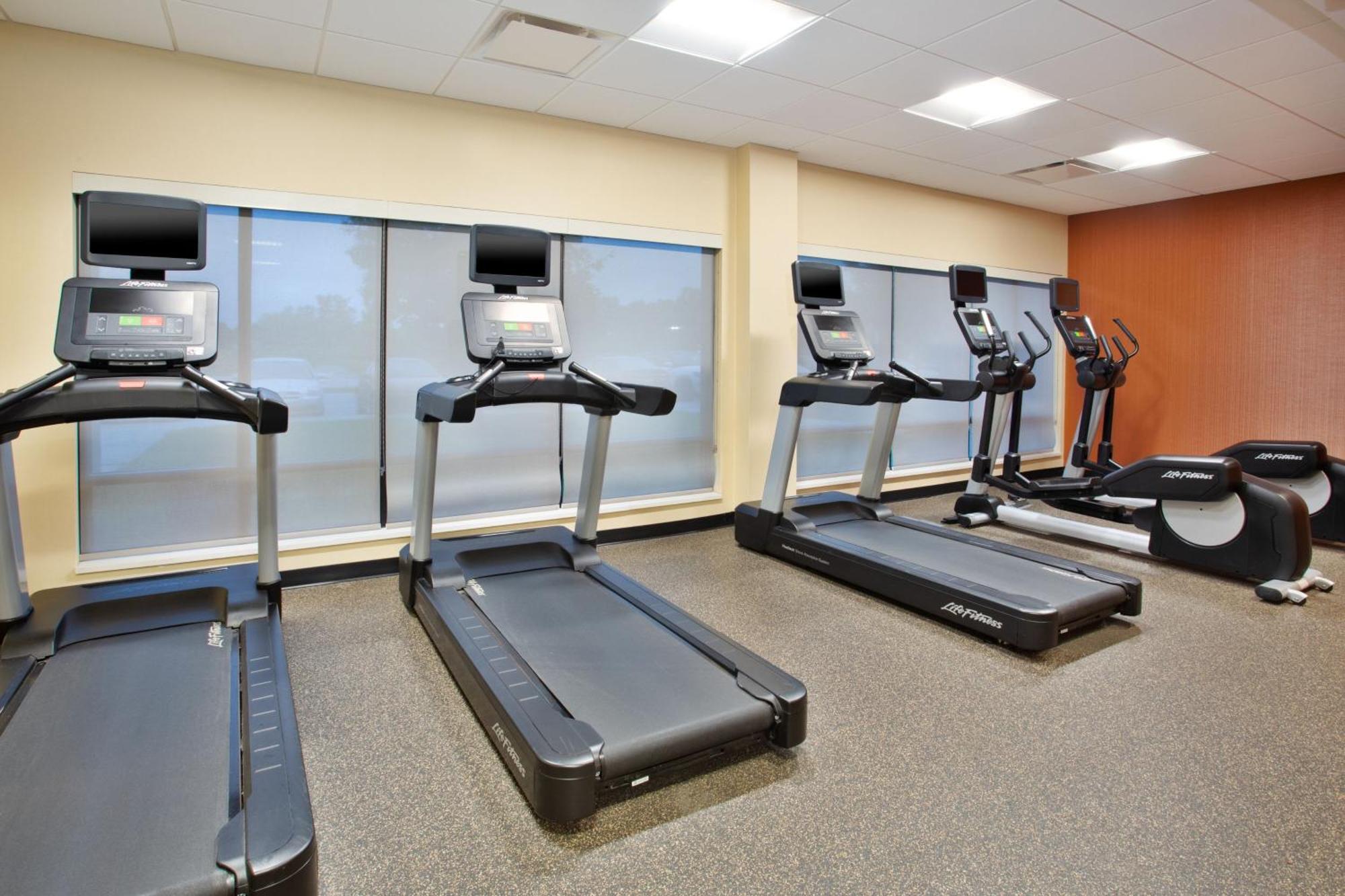Towneplace Suites By Marriott Detroit Belleville Exteriér fotografie